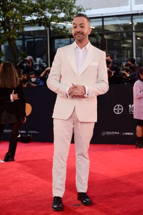 October 18, 2022, Mexico City, Mexico: Chumel Torres attends the 4th Metropolitan Theater Awards (Los Metro) red carpet at the Centro Cultural del Bosque. on October 18, 2022 in Mexico City, Mexico. Mexico City USA - ZUMAe321 20221018_zia_e321_022 Copyright: xCarlosxTischlerx
