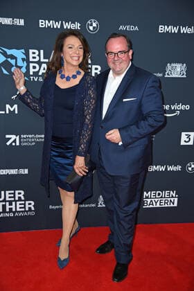 Uschi Dämmrich von Luttitz, Clemens Baumgärtner bei der Preisverleihung Blauer Panther TV & Streaming Award in der BMW-Welt in München am 19.10.2022