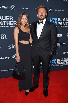 Lena Meckel, David Helmut bei der Preisverleihung Blauer Panther TV & Streaming Award in der BMW-Welt in München am 19.10.2022