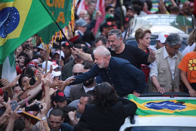 RECORD DATE NOT STATED October 19, 2022, Porto Alegre, Rio Grande do Sul, Brazil: The presidential candidate for the Workers Party, Luiz Inacio Lula da Silva, participates in a campaign walk with supporters through downtown Porto Alegre, Rio de Janeiro, on Wednesday (19). Federal deputy Maria do Rosario and former president Dilma Rousseff were present at the event.  Copyright: xMatheusxPex