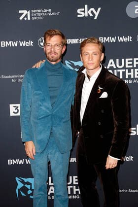 Preisverleihung Blauer Panther TV & Streaming Award in München Matthias Schweighöfer und Joko Winterscheidt auf dem roten Teppich bei der Verleihung des Blauen Panther - Bayerischer Fernsehpreis in der BMW Welt in München. Copyright: xEventpressxGolejewskix
