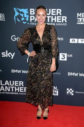 Sina Tkotsch bei der Verleihung vom Blauer Panther - TV & Streaming Award 2022 in der BMW Welt. München, 19.10.2022