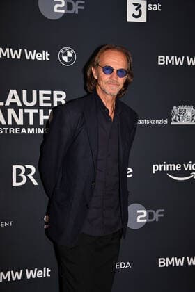 Eisi Gulp Verleihung Blauer Panther - TV & Streaming Award 2022 Ehrung, Auszeichnung, Preis BMW Welt München 19. Oktober 2022