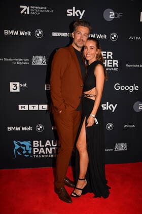 Wayne Carpendale mit Ehefrau Annemarie Carpendale Verleihung Blauer Panther - TV & Streaming Award 2022 Ehrung, Auszeichnung, Preis BMW Welt München 19. Oktober 2022