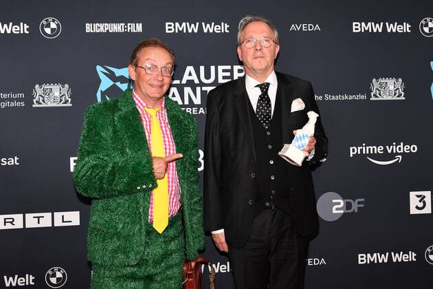 Wigald Boning und Olli Dittrich bei der Blaue Panther - TV & Streaming Award 2022 Verleihung (ehemals Bayerischer Fernsehpreis) am 19.10.2022 in München Blauer Panther - TV & Streaming Award 2022 Verleihung in Muenchen