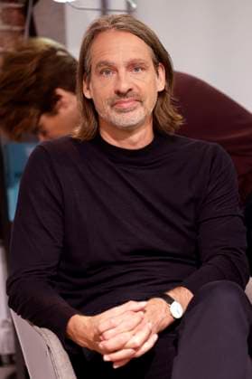 Richard David Precht beim Büchertalk Die 30-Minuten-WG von Stern und Penguin Random House auf der 74. Frankfurter Buchmesse 2022 in der Messe Frankfurt. Frankfurt am Main, 20.10.2022 *** Richard David Precht at the book talk Die 30 Minuten WG by Stern and Penguin Random House at the 74 Frankfurt Book Fair 2022 at Messe Frankfurt am Main, 20 10 2022 Foto:xP.xBackx xFuturexImage