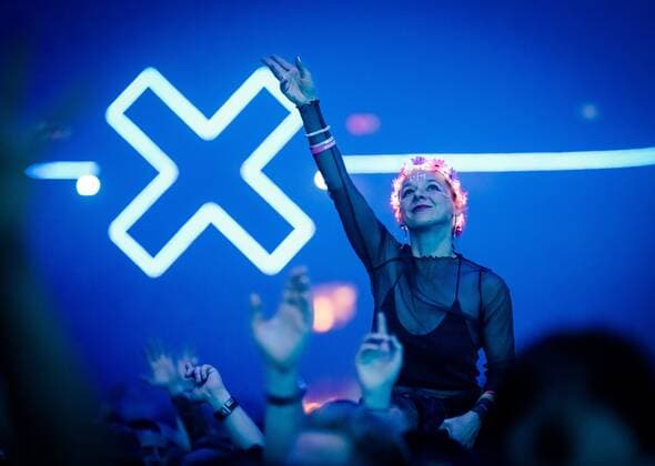 2022-10-22 22:51:35 AMSTERDAM - Visitors during Amsterdam Music Festival, which takes place in the Johan Cruijff ArenA during ADE. ANP MARCO DE SWART netherlands out - belgium out