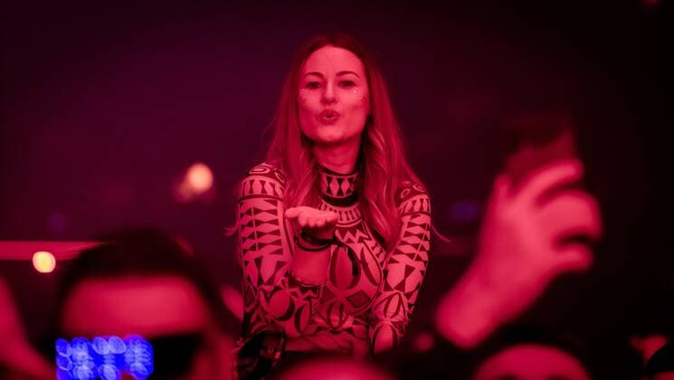 2022-10-22 22:57:27 AMSTERDAM - Visitors during Amsterdam Music Festival, which takes place in the Johan Cruijff ArenA during ADE. ANP MARCO DE SWART netherlands out - belgium out