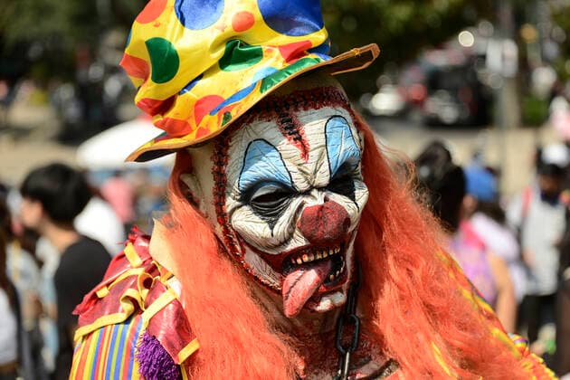 October 22, Mexico City, Mexico: A participant walks during the 15th anniversary march of the annual Zombie Walk at Revolution Monumento. on October 22, 2022 in Mexico City, Mexico. Mexico City Mexico - ZUMAe321 20221022_zia_e321_004 Copyright: xCarlosxTischler EyepixxGroupx