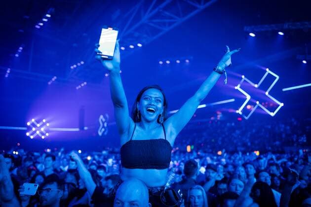 2022-10-23 02:12:24 AMSTERDAM - Visitors during Amsterdam Music Festival, which takes place in the Johan Cruijff ArenA during ADE. ANP MARCO DE SWART netherlands out - belgium out