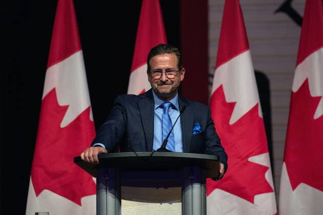 October 22, 2022, Gatineau, PQ, Canada: Bloc Quebecois Leader Yves-Francois Blanchet speaks at the Parliamentary Press Gallery Dinner at the Museum of History in Gatineau, Que., on Saturday, Oct. 22, 2022. Gatineau Canada  - ZUMAc35_ 20221022_zaf_c35_067 Copyright: xSpencerxColbyx