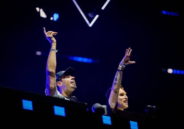 2022-10-23 03:21:41 AMSTERDAM - Afrojack (L) and Nicky Romero perform during Amsterdam Music Festival, which takes place in the Johan Cruijff ArenA during ADE. ANP MARCO DE SWART netherlands out - belgium out