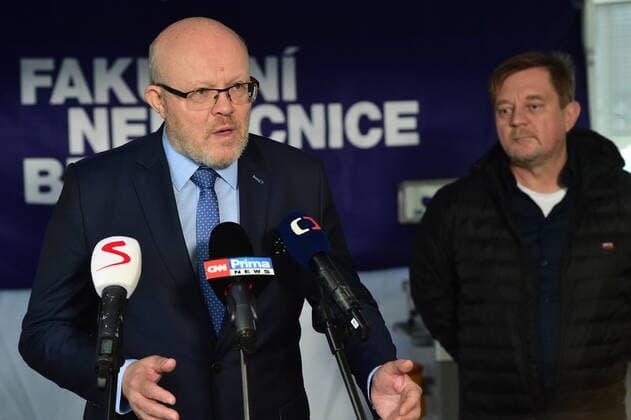 Czech Health Minister Vlastimil Valek (TOP 09), left, gives press conference on COVID-19 vaccination campaign We get vaccinated for life without fear in Brno University Hospital, Czech Republic, October 24, 2022. (CTKxPhoto VaclavxSalek) CTKPhotoP2022102402569 