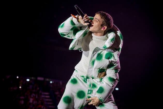 Sangiovanni Performs In Milan, Italy Sangiovanni dressed by Moncler live concert at Mediolanum Forum in Assago Milan Italy October, 23 2022 Milan provincia di Milano Italy  Copyright: xAndreaxRipamontix originalFilename: ripamonti-sangiova221023_npdJr.jpg