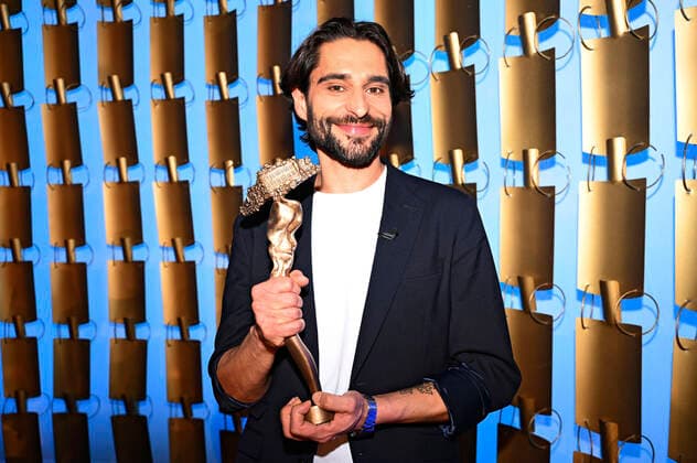 Nektarios Vlachopoulos bei der Verleihung vom Bayerischer Kabarettpreis 2022 im Lustspielhaus. München, 24.10.2022