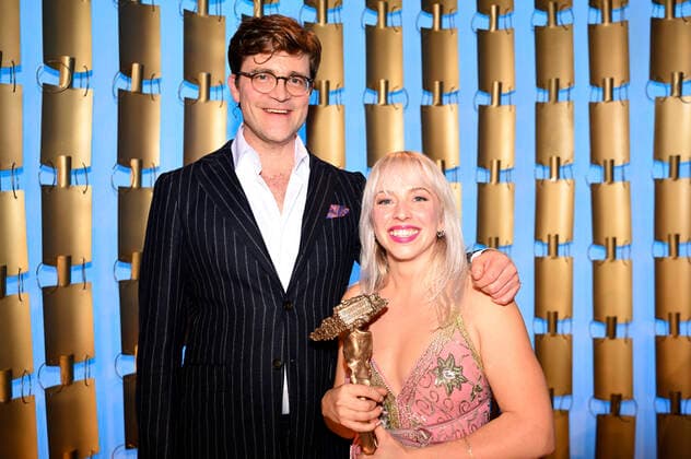 Bodo Wartke und Miss Allie bei der Verleihung vom Bayerischer Kabarettpreis 2022 im Lustspielhaus. München, 24.10.2022