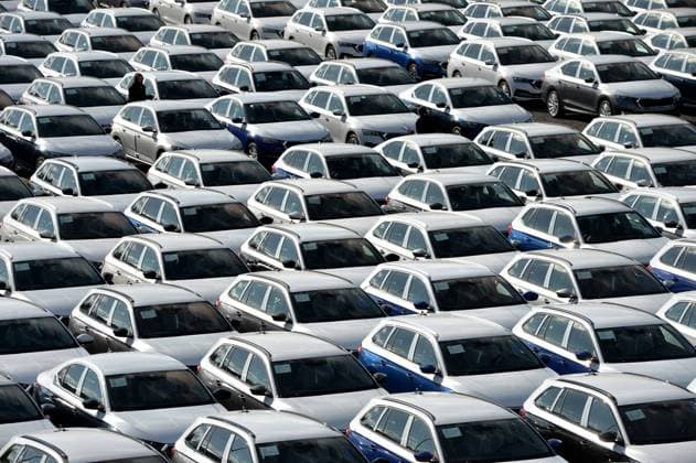 October 25, 2022, Mlada Boleslav, Czech Republic: Skoda Auto is once again missing parts. He cannot sell over twenty thousand almost finished cars. Skoda Auto stores cars at airports and other areas and cancels shifts. The automotive industry has been badly affected by global tightness in semiconductor supplies, which have in some cases forced companies to suspend production lines. Mlada Boleslav Czech Republic - ZUMAr156 20221025_zap_r156_003 Copyright: xSlavekxRutax