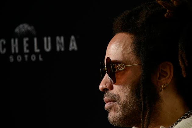 Entertainment Bilder des Tages October 25, 2022, Mexico City, Mexico: American singer Lenny Kravitz attends a press conference to promote Nocheluna sotol at Four Season Hotel. on October 25, 2022 in Mexico City, Mexico. Mexico City Mexico - ZUMAe321 20221025_zia_e321_021 Copyright: xCarlosxTischler EyepixxGroupx