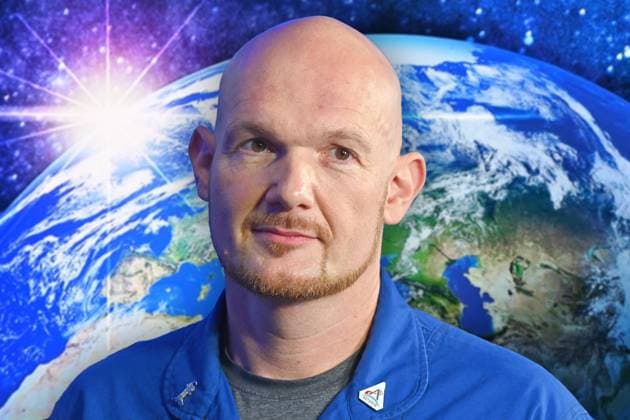 FOTOMONTAGE: Astronaut Alexander GERST, Einzelbild,angeschnittenes Einzelmotiv,Portraet,Portrait,Porträt. Bayerischer Raumfahrtgipfel im DLR Oberpfaffenhofen am 26.10.2022 *** PHOTOMONTAGE Astronaut Alexander GERST, single image,cropped single image,portrait,portrait Bavarian Space Summit at DLR Oberpfaffenhofen on 26 10 2022
