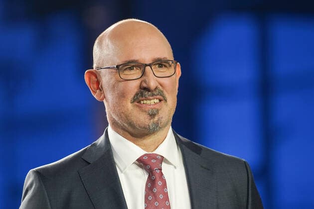 Verleihung des Deutschen Zukunftspreises 2022 durch Bundespräsidenten Frank-Walter Steinmeier im Kraftwerk Berlin. Im Bild: Claus Promberger (Universitätsklinikum Hamburg Eppendorf, Hamburg) Kraftwerk Berlin Berlin Copyright: xFotostandx xReuhlx