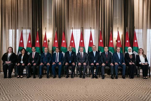 News Themen der Woche KW43 Jordan s King Abdullah attends II swears in new ministers at Al Husseiniya Palace, in Amman, Jordan Jordan s King Abdullah attends II swears in new ministers at Al Husseiniya Palace, in Amman, Jordan on October 27, 2022. Photo by Royal Hashemite Court APAimages Amman Amman Jordan 271022_JORDAN_00 (4) Copyright: xapaimagesxRoyalxHashemitexCourtxx xapaimagesx