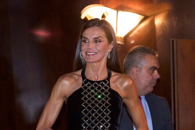 27-10-2022 Oviedo Queen Letizia attend the traditional concert on the eve of the Princess of Asturias awarding ceremony in Oviedo. The Princess of Asturias Awards are given every year to personalities or organizations from all around the world who make significant achievements in the sciences, arts, literature, humanities and sports. No Spain Â  Copyright: xPPEx