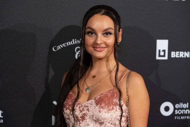 Taisiya SCHUMACHER, Schauspielerin, Roter Teppich, Red Carpet Show, Ankunft, arrival, Film Festival Cologne awards in Koeln, 27.10.2022.