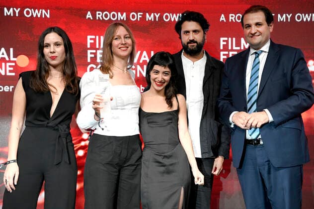 Taki Mumladze, Eva Blondia, Mariam Khundadze, Elmar Imanov und Nathanael Liminski bei der Verleihung der Film Festival Cologne Awards auf dem 32. Film Festival Cologne 2022 im E-Werk. Köln, 27.10.2022