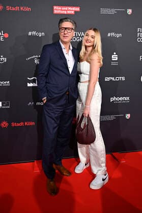 Martin Armknecht mit Tochter Stella Armknecht bei der Verleihung der Film Festival Cologne Awards auf dem 32. Film Festival Cologne 2022 im E-Werk. Köln, 27.10.2022