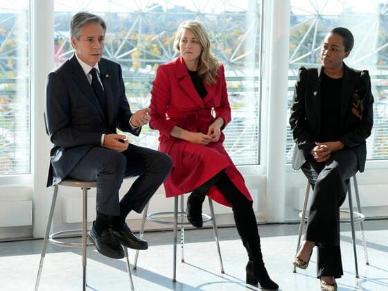 October 28, 2022, Montreal, PQ, CANADA: US Secretary of State Antony Blinken and Minister of Foreign Affairs Melanie Joly speak during a presentation to students at the Biosphere in Montreal, Friday, Oct. 28, 2022. Moderator Martina St-Victor looks on at right. Montreal CANADA  - ZUMAc35_ 20221028_zaf_c35_057 Copyright: xRyanxRemiorzx