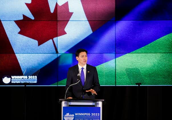 News Bilder des Tages October 28, 2022, WINNIPEG, MB, CANADA: Prime Minister Justin Trudeau attends and speaks at the opening ceremony of the Triennial Congress of Ukrainian Canadians at the Delta hotel in Winnipeg, Friday, Oct. 28, 2022. WINNIPEG CANADA  - ZUMAc35_ 20221028_zaf_c35_062 Copyright: xJohnxWoodsx