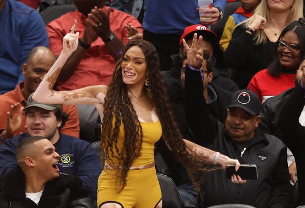 WASHINGTON, D.C. - OCTOBER 28: Winnie Harlow attends the Washington Wizards vs Indiana Pacers Game at the Capital One Arena in Washington, D.C. on October 28, 2022. Copyright: xmpi34x