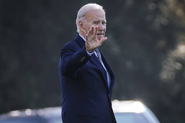 U.S. President Joe Biden walks to board Marine One on the South Lawn of the White House in Washington, DC, on Thursday, November 3, 2022. Biden is traveling to New Mexico to participate in events with New Mexico State Governor Michelle Lujan Grisham, as well as other state and local officials, before making stops in San Diego, Chicago, Philadelphia, and Wilmington. 1 WASP2022110304 OliverxContreras