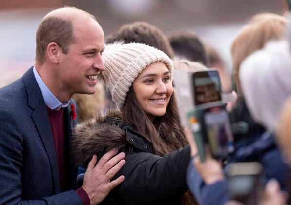 Entertainment Themen der Woche KW44 Entertainment Bilder des Tages UK: Le prince et la princesse de Galles a Scarborough. PAP01112617 3 November 2022. The Prince and Princess of Wales visit Scarborough to launch funding to support young people?s mental health, in a collaboration spearheaded by the Royal Foundation. Prince William and Catherine, Princess of Wales, will also see first-hand how community organisations are rallying to help those who are struggling with the rising cost of living. Credit: GoffPhotos.com Ref: KGC-178 285675 2022-11-03 Scarborough Royaume Uni  Copyright: xPapixsx xStarfacex STAR_285675_033