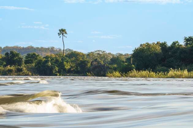 Creative Highlights World Landschaft der Stromschnellen des Sambesi, Langzeitbelichtung. Livingston, Sambia, Afrika *** Landscape the Rapids of Zambezi, Long time exposure livingston, Zambia, Africa Copyright: imageBROKER/AnettexMossbacher ibxamo08742077.jpg