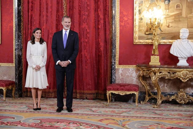 Entertainment Themen der Woche KW44 Entertainment Bilder des Tages November 3, 2022, Madrid, Spain: King Felipe VI of Spain and Queen Letizia of Spain host an official lunch for the President of Paraguay Mario Abdo Benitez and wife Silvana Lopez Moreira at the Royal Palace in Madrid. Madrid Spain - ZUMAs197 20221103_zaa_s197_138 Copyright: xAtilanoxGarciax