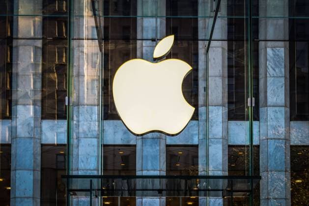 Daily Life In New York Apple logo is seen on Apple Store in Manhattan, New York, United States, on October 22, 2022. New York United States  Copyright: xBeataxZawrzelx originalFilename: zawrzel-dailylif221022_np9op.jpg