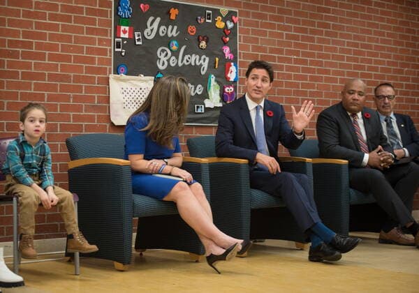November 4, 2022, ON, CANADA: Prime Minster Justin Trudeau delivers remarks to families at the Dennis Timbrell Community Centre in Toronto, Friday, Nov. 4, 2022. CANADA  - ZUMAc35_ 20221104_zaf_c35_086 Copyright: xTijanaxMartinx