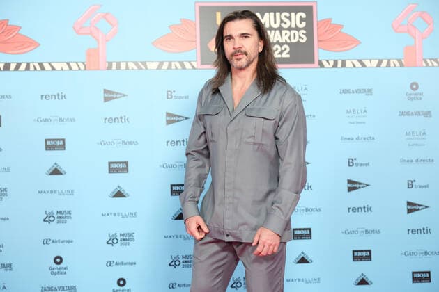 November 4, 2022, Madrid, Spain: Juan Esteban Aristizabal known by his stage name Juanes attends the red carpet for the LOS40 Music Awards 2022 at the WiZink Center in Madrid. Madrid Spain - ZUMAs197 20221104_zaa_s197_208 Copyright: xAtilanoxGarciax