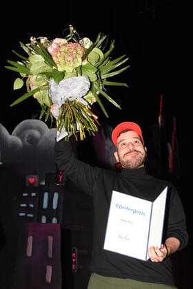Emre Akal (Foerderpreis Theater 2020 Preistraeger Muenchen 06.11.2022 Muenchner Kammerspiele Theater Foerderpreis Verleihung der Stadt Muenchen