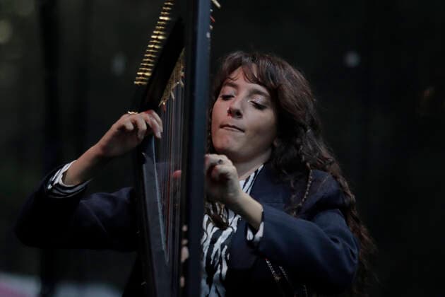 Kety Fusco, Italian Harpist, Offers A Concert On The Occasion Of The 25th Anniversary Of The EuroJazz Festival In Mexico City Kety Fusco, Italian harpist, during a concert on the occasion of the 25th Anniversary of the EuroJazz Festival in the green areas of the Centro Nacional de las Artes (CENART) in Mexico City, whose music is a mixture of electronic rhythms, danceable with harp, research applied to experimentation and contemporary music. Mexico City Mexico City Mexico  Copyright: xGerardoxVieyrax originalFilename: vieyra-notitle221106_npGec.jpg
