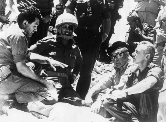 RECORD DATE NOT STATED Levi Eshkol (1895-1969), Israeli Prime minister, with General Dayan, 1967. Artist: Unknown Copyright:xFromxthexJewishxChroniclexArchive HeritagexImagesx IMAGO ,1198477 ! ACHTUNG: AUFNAHMEDATUM GESCHÄTZT!  Copyright:FromxthexJewishxChroniclexArchive HeritagexImagesx IMAGO
