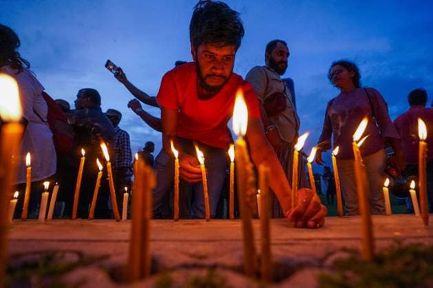Anti-Government Protest In Sri Lanka A protest against the government was held at Galle Face, with candles being lit in memory of the people who sacrificed their lives for the struggle in Sri Lanka in the last few months on November 09, 2022 in Galle Face, Sri Lanka Galle Sri Lanka  Copyright: xThilinaxKaluthotagex originalFilename: kaluthotage-notitle221109_npDlC.jpg