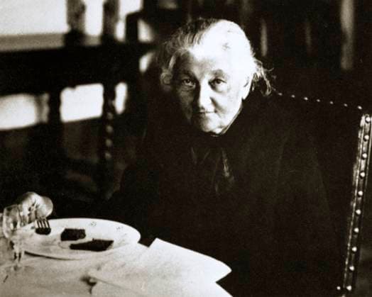 RECORD DATE NOT STATED Katherina Breshkov-Breshuskay, Russian revolutionary activist, early 20th century. Artist: Unknown Copyright:xHistoricaxGraphicaxCollection HeritagexImagesx IMAGO ,2378171 ! ACHTUNG: AUFNAHMEDATUM GESCHÄTZT!  Copyright:HistoricaxGraphicaxCollection HeritagexImagesx IMAGO