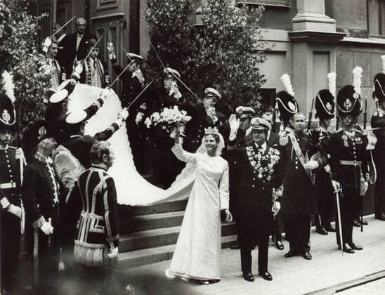 RECORD DATE NOT STATED The wedding of Silvia Sommerlath and King Carl XVI Gustaf of Sweden, Stockholm, 19 June 1976. Artist: Unknown Copyright:xSvensktxFotoreportagesxcollection HistoriskxBildbyr? Mustangxmedia HeritagexImagesx IMAGO ,2490695 ! ACHTUNG: AUFNAHMEDATUM GESCHÄTZT!  Copyright:SvensktxFotoreportagesxcollection HistoriskxBildbyr? Mustangxmedia HeritagexImagesx IMAGO