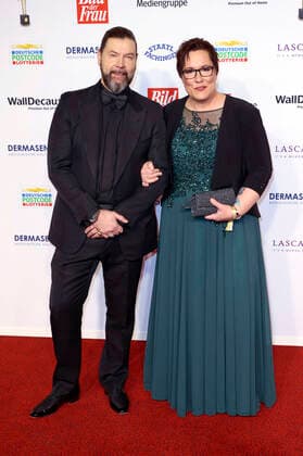 Rea Garvey und Kerstin Held bei der 15. Verleihung der Goldenen Bild der Frau 2022 im Stage Theater Neue Flora. Hamburg, 09.11.2022