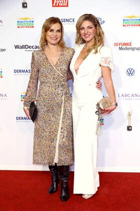 Andrea Lüdke und Christine Deck bei der 15. Verleihung der Goldenen Bild der Frau 2022 im Stage Theater Neue Flora. Hamburg, 09.11.2022