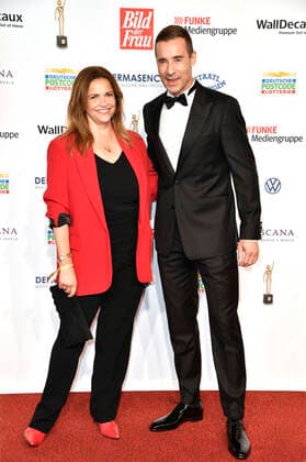 Rebecca Immanuel und Kai Pflaume bei der 15. Verleihung der Goldenen Bild der Frau 2022 im Stage Theater Neue Flora. Hamburg, 09.11.2022