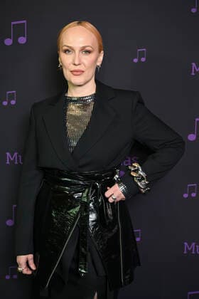 STOCKHOLM 20221111 Lisa Brolander, Moonica Mac, on the red carpet before the award ceremony and gala of the Music Publishers Prize at the Grand Hotel in Stockholm Stockholm Sweden x10040x,  Copyright: xAndersxWiklund TTx MUSIKFÖRLÄGGARNAS PRIS 2022