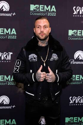 Rapper Kontra K Maximilian Diehn beim Best German Act Award in der Nachtresidenz während der MTV Europe Music Awards 2022. Düsseldorf, 11.11.2022 NRW Deutschland Copyright: xChristophxHardtx